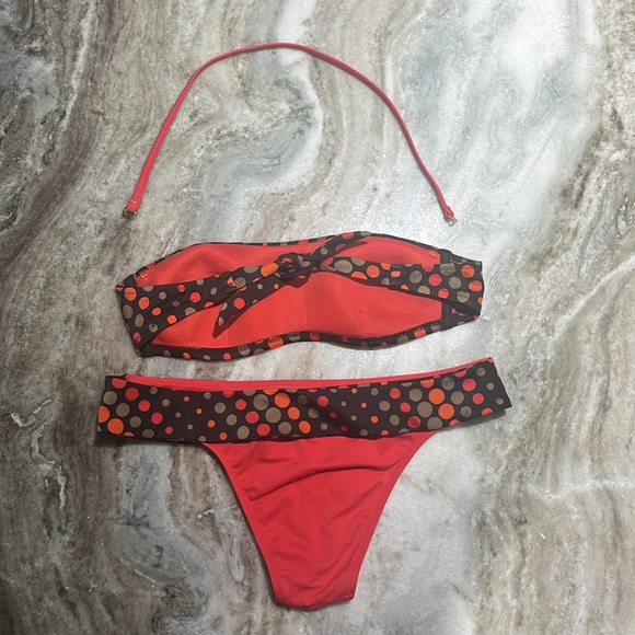 Mix and match European brand Calzedonia bikinis! - Picture 3 of 6